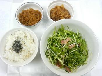 20130424-会社で料理-水菜のサラダがメインの昼食-08-出来上がり.jpeg